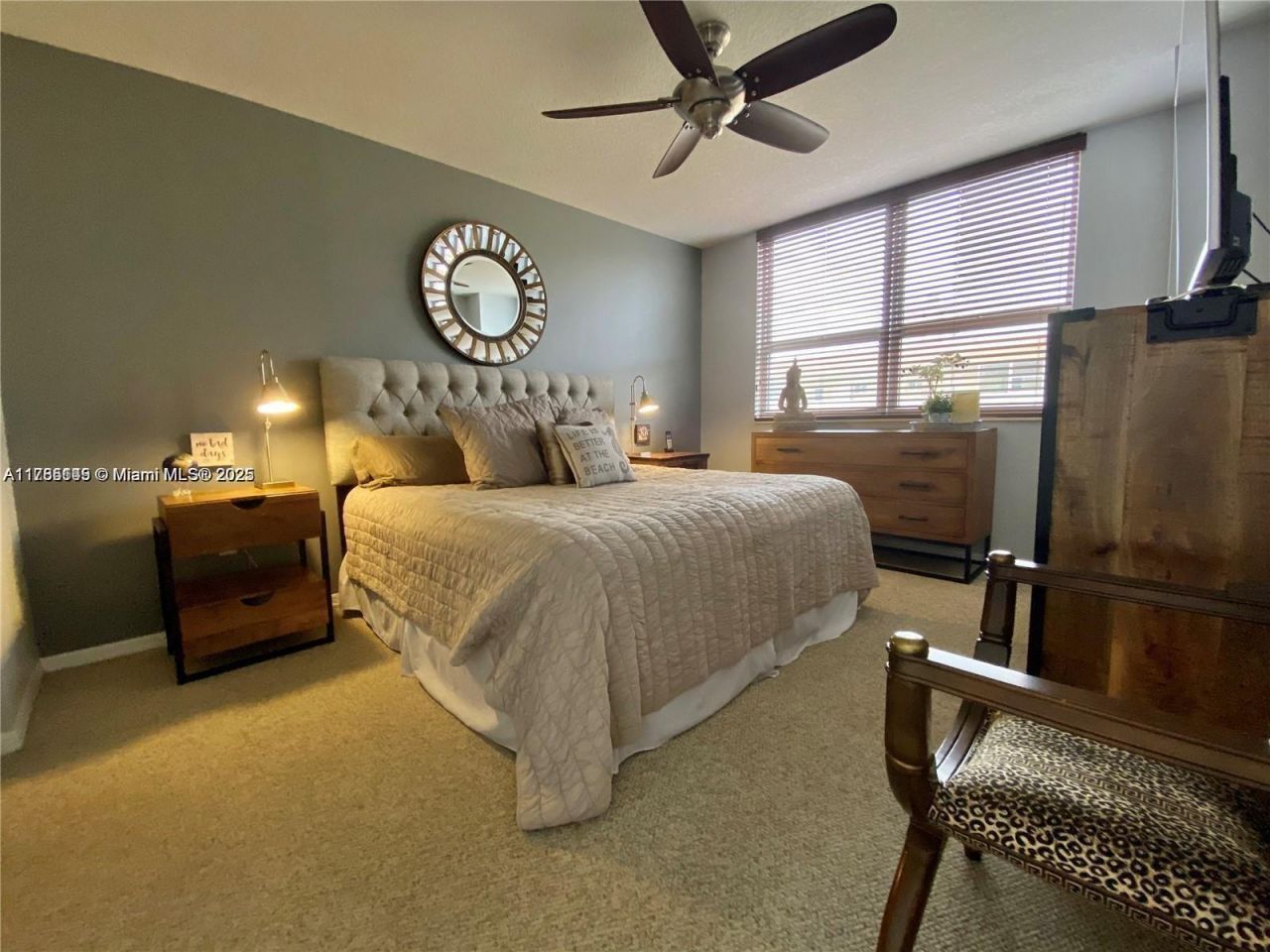 2080 S Ocean Dr, Unit 707, Hallandale Beach, FL 33009 Photo