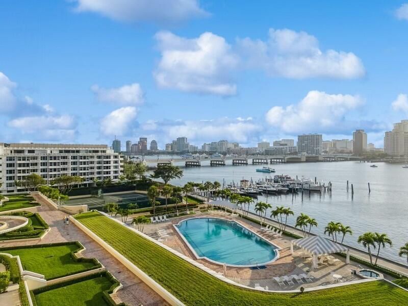 150 Bradley Place, Unit 605, Palm Beach, FL 33480 Photo