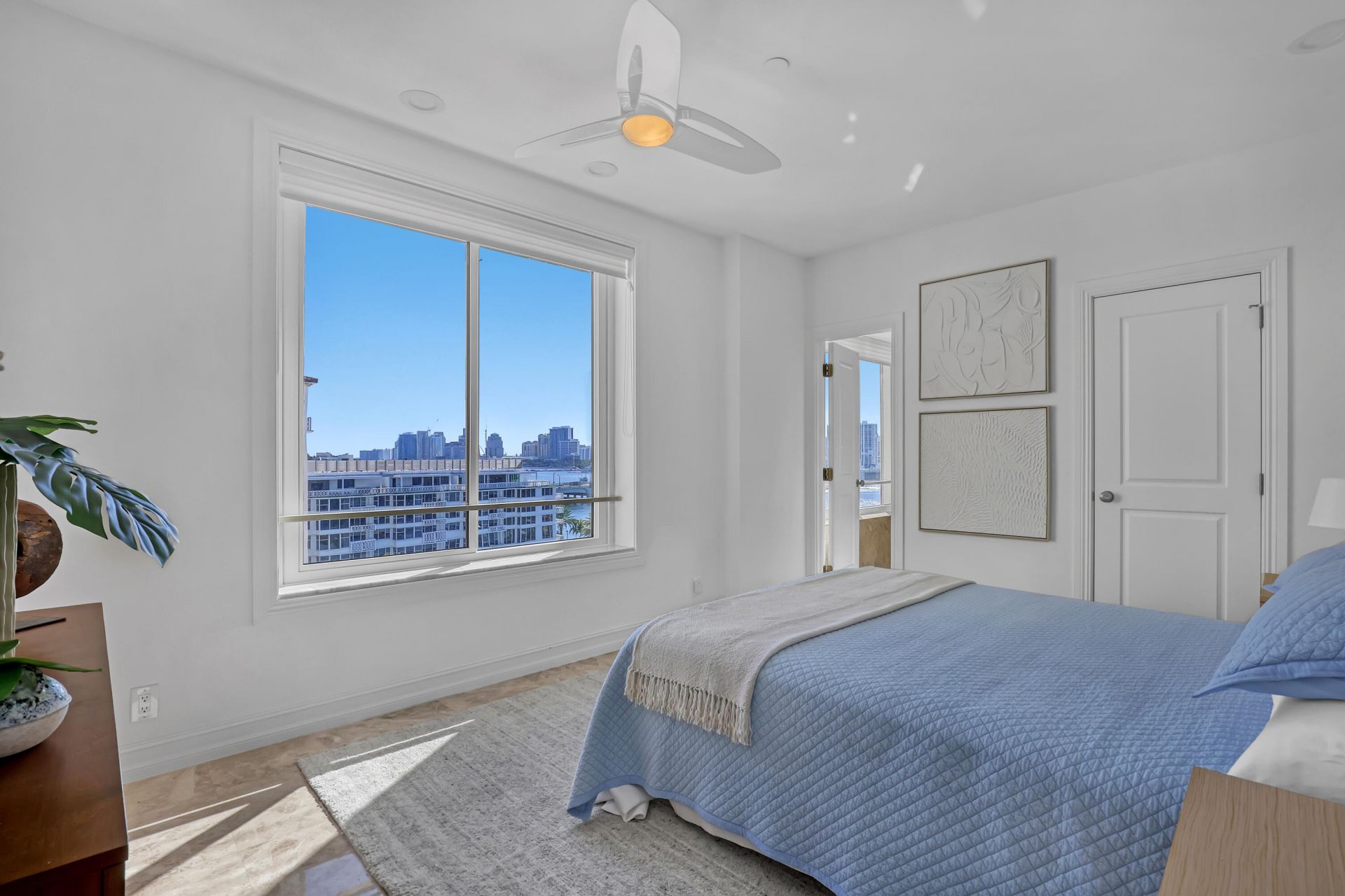 150 Bradley Place, Unit 605, Palm Beach, FL 33480 Photo