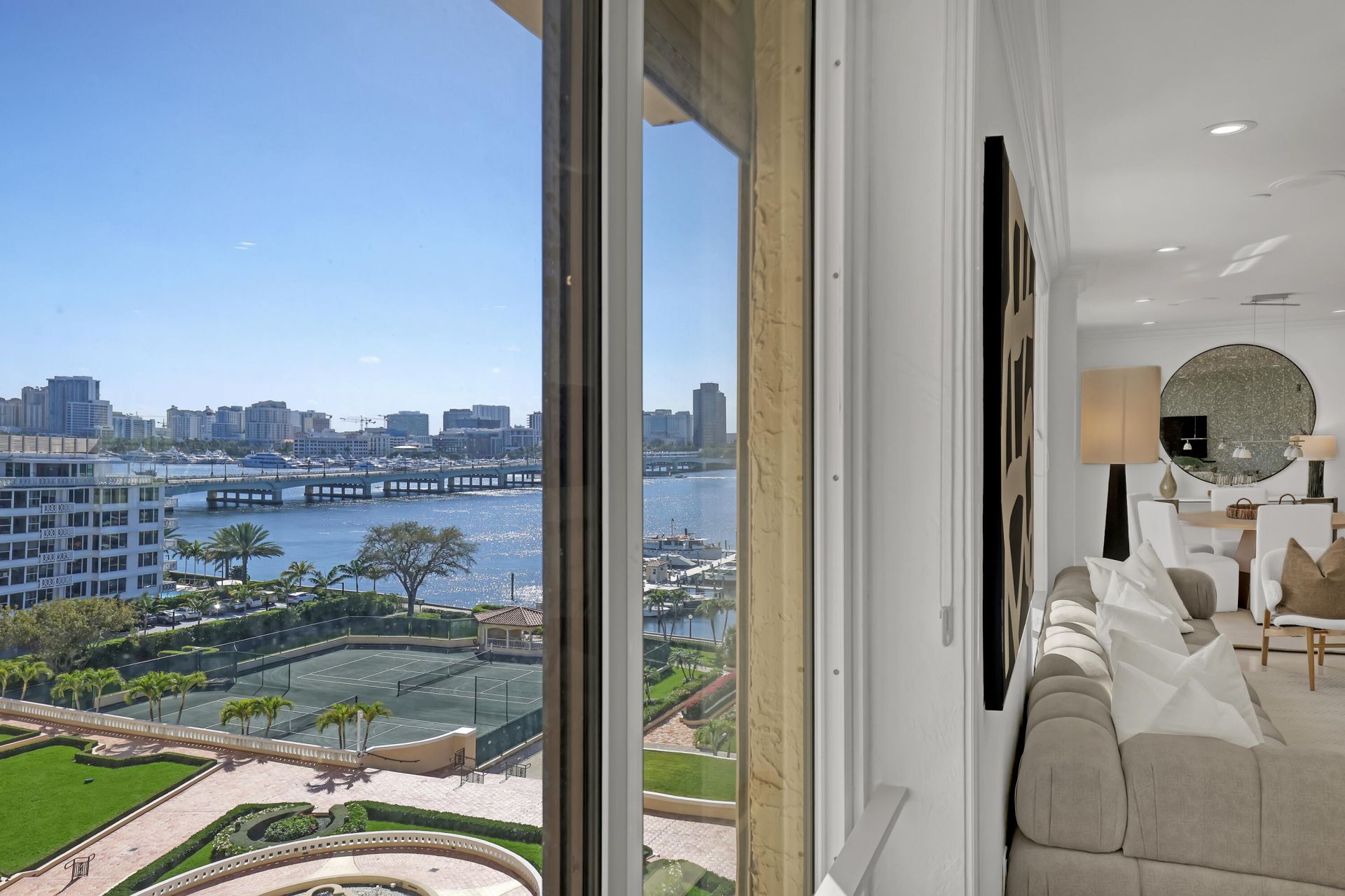 150 Bradley Place, Unit 605, Palm Beach, FL 33480 Photo