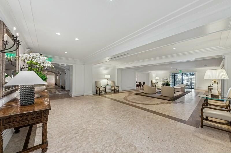 150 Bradley Place, Unit 605, Palm Beach, FL 33480 Photo