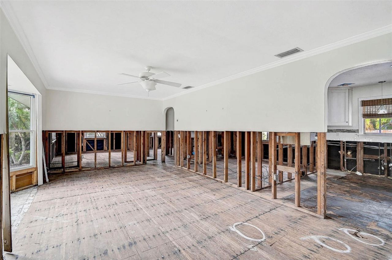 105 Island Circle, Sarasota, FL 34242 Photo