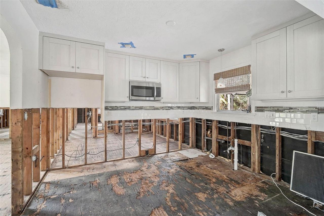 105 Island Circle, Sarasota, FL 34242 Photo