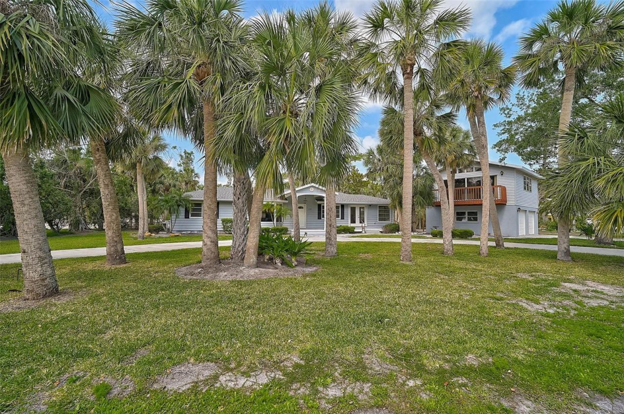 105 Island Circle, Sarasota, FL 34242 Photo
