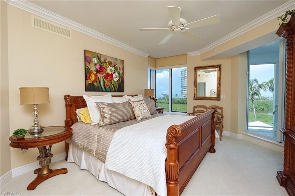 60 Seagate Dr, Unit 402, Naples, FL 34103 Photo