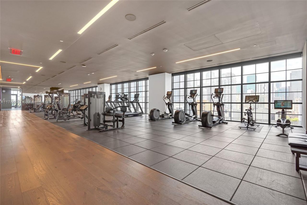 159 NE 6th St, Unit 4307, Miami, FL 33132 Photo