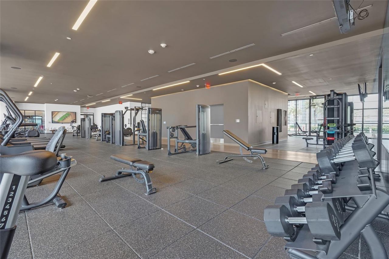 159 NE 6th St, Unit 4307, Miami, FL 33132 Photo