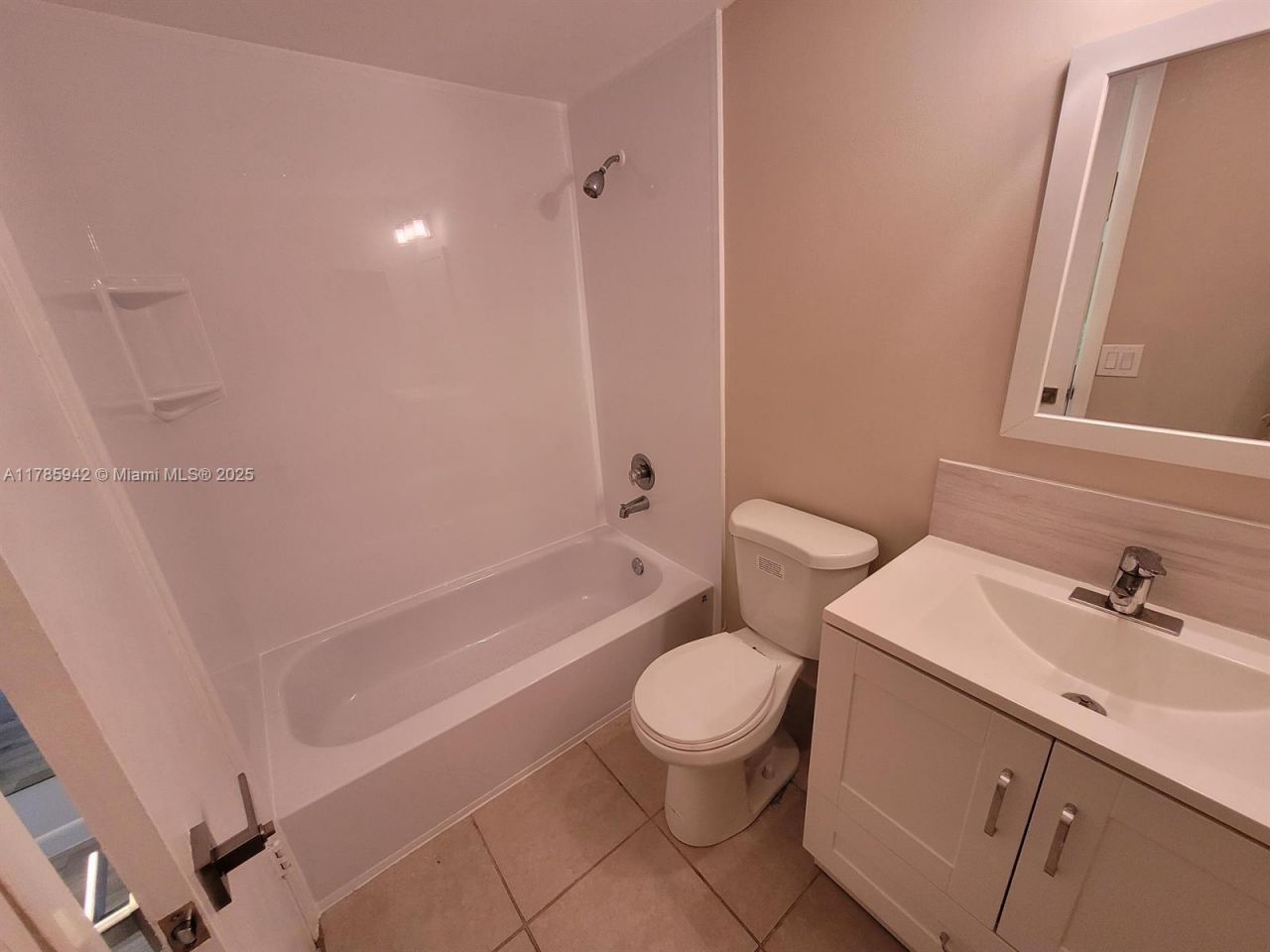 14 Salisbury A, Unit 14, West Palm Beach, FL 33417 Photo