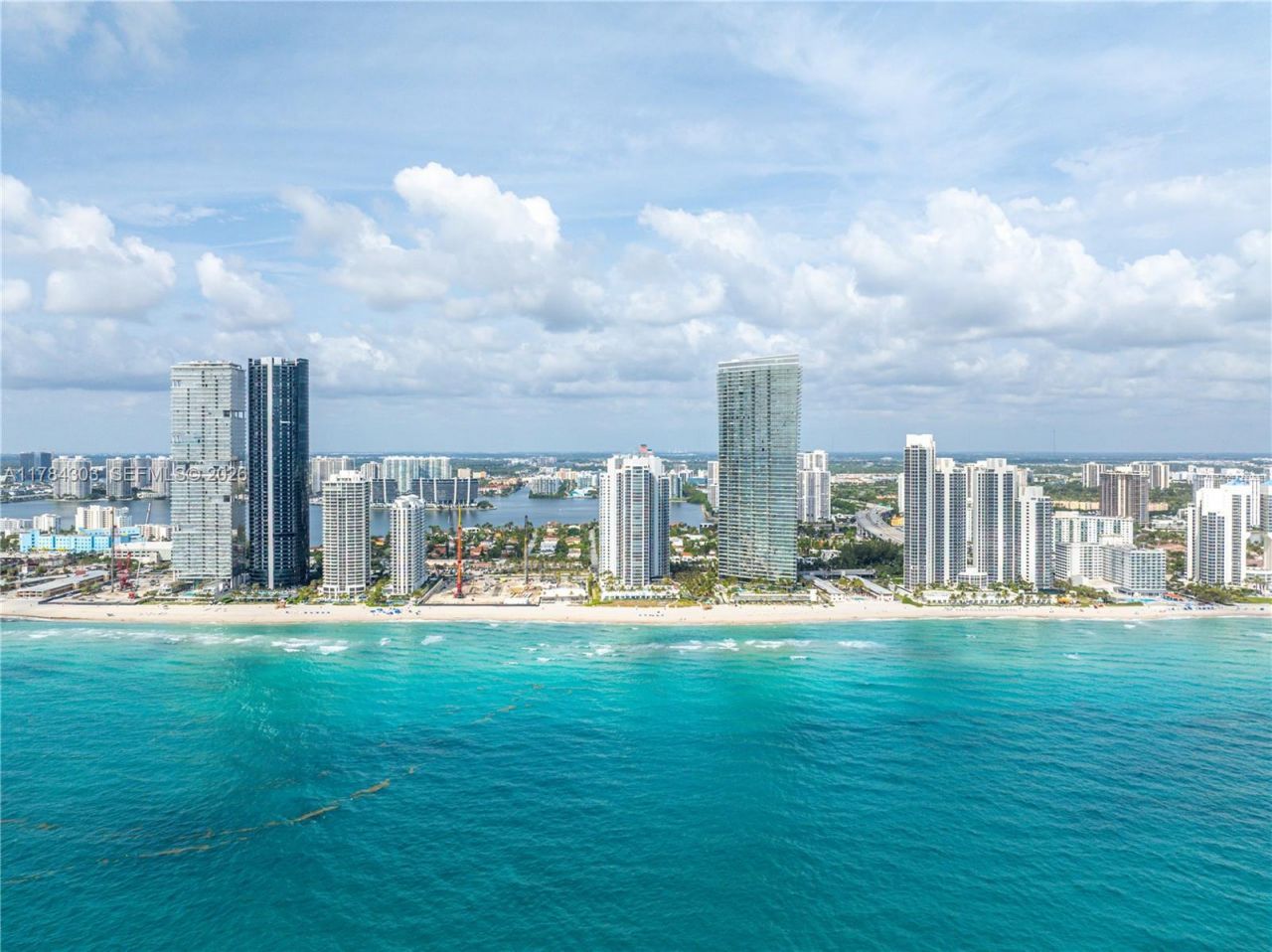 18911 Collins Ave, Unit 405, Sunny Isles Beach, FL 33160 Photo