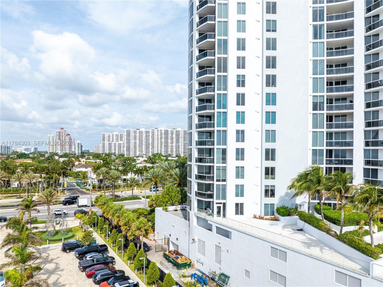 18911 Collins Ave, Unit 405, Sunny Isles Beach, FL 33160 Photo