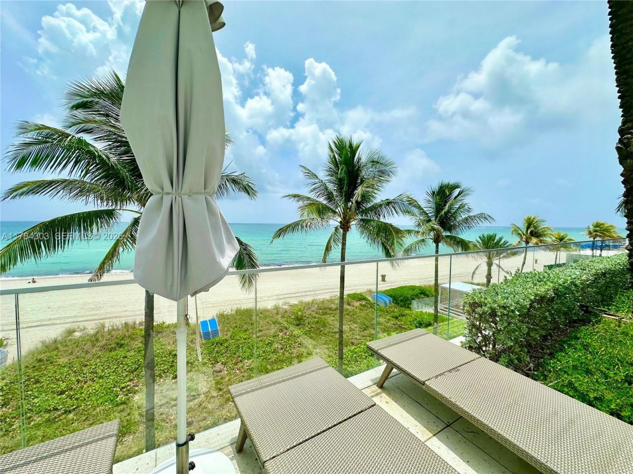 18911 Collins Ave, Unit 405, Sunny Isles Beach, FL 33160 Photo