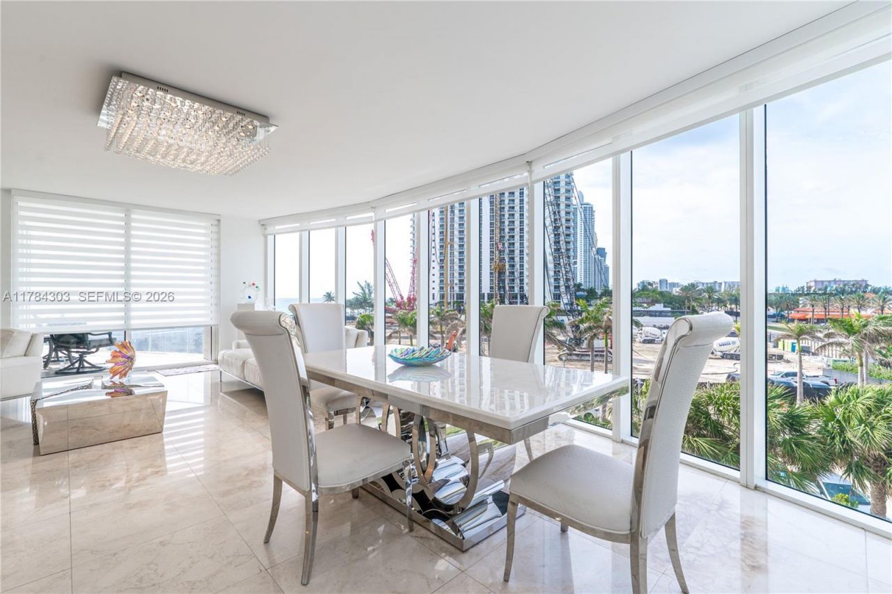 18911 Collins Ave, Unit 405, Sunny Isles Beach, FL 33160 Photo