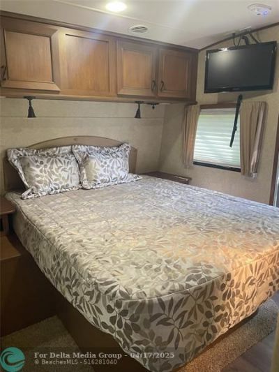 18250 SW 88th Place, Palmetto Bay, FL 33157 Photo