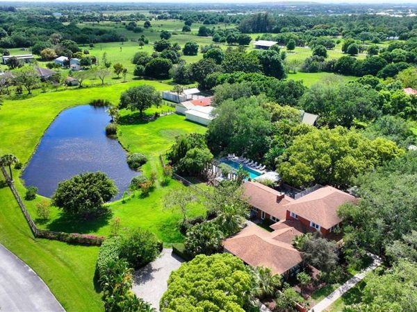 315 62nd Court SW, Vero Beach, FL 32968