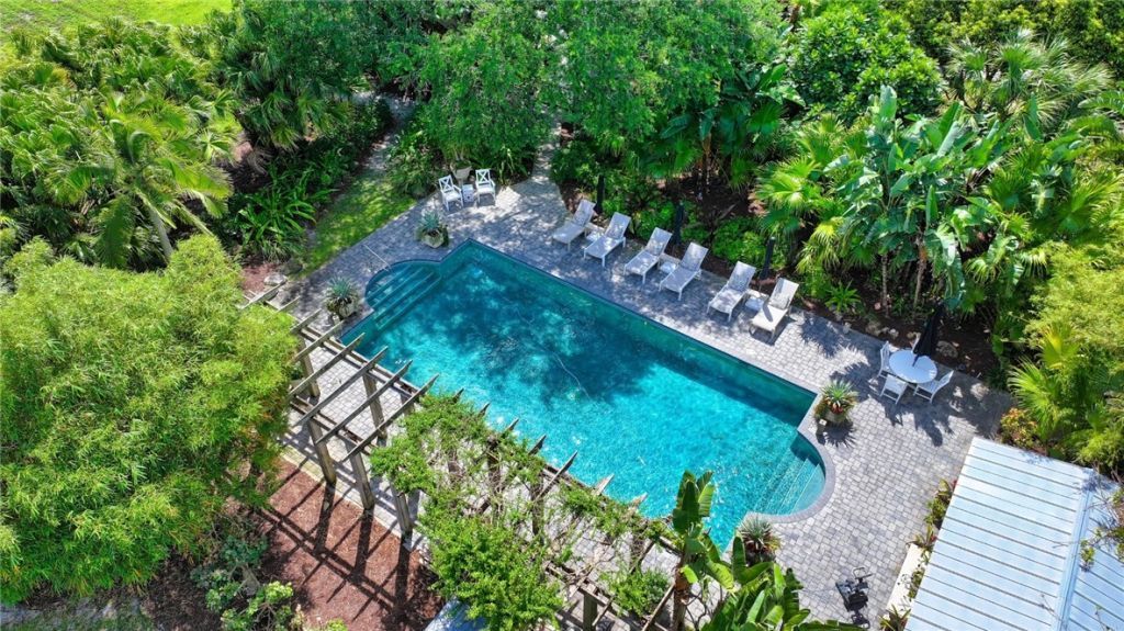 315 62nd Court Sw, Vero Beach, FL 32968 Photo