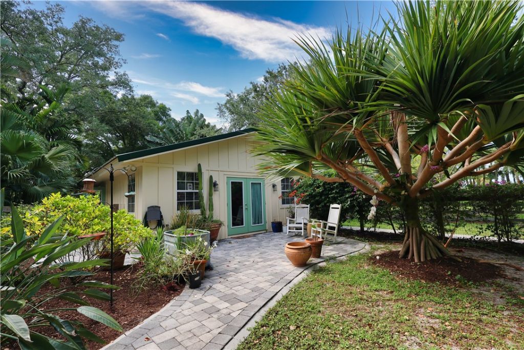 315 62nd Court Sw, Vero Beach, FL 32968 Photo