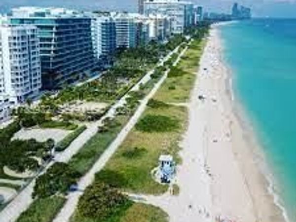 8855 Collins Ave, Unit 9E, Surfside, FL 33154