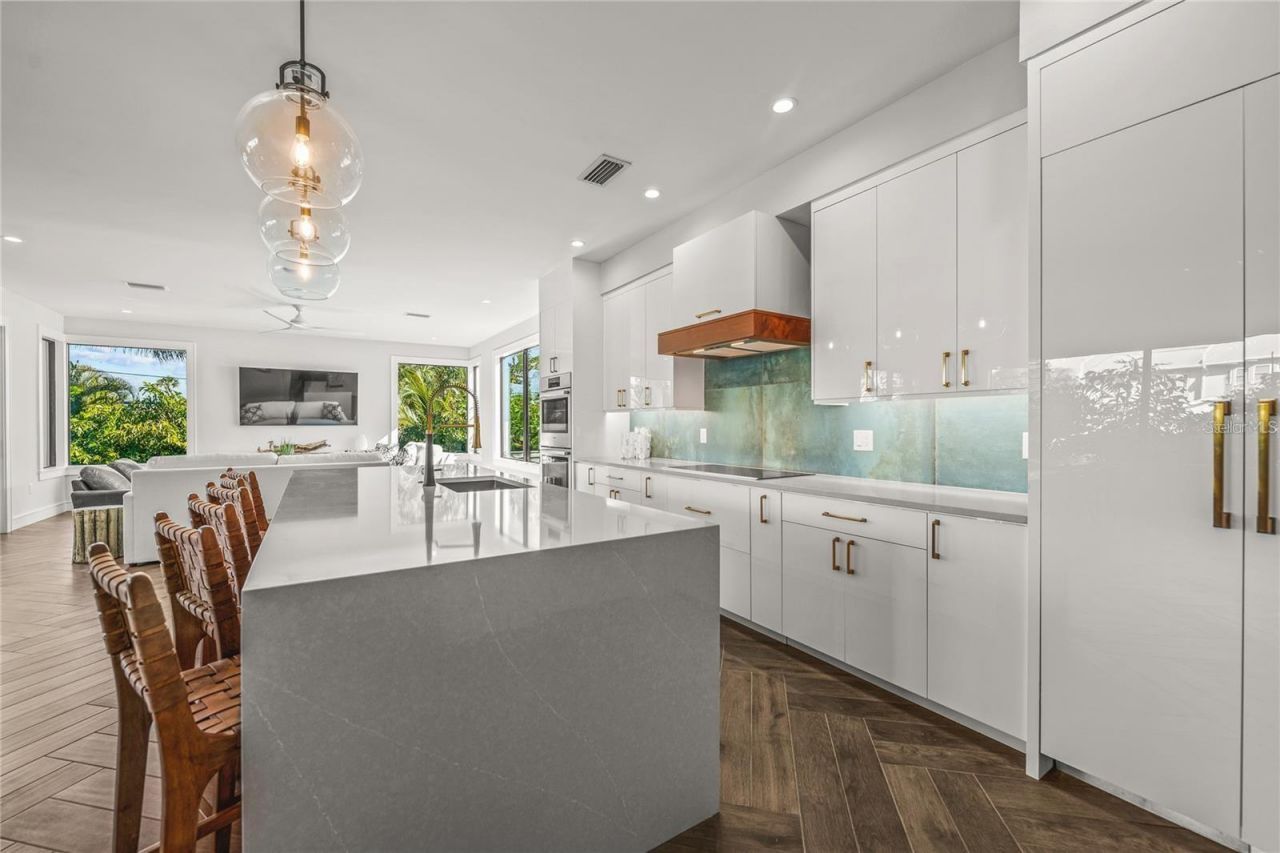 135 Grant Drive, Sarasota, FL 34236 Photo