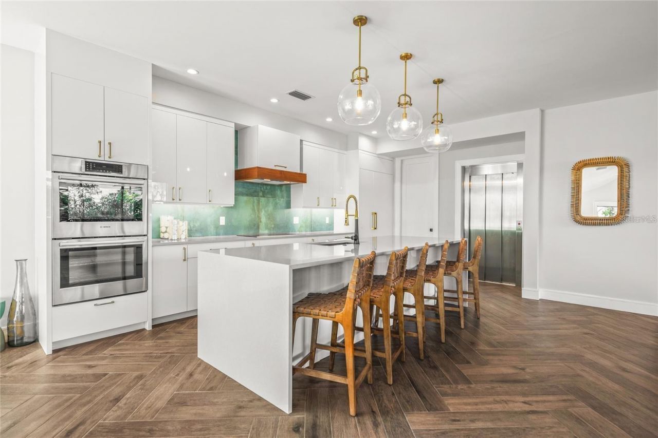 135 Grant Drive, Sarasota, FL 34236 Photo