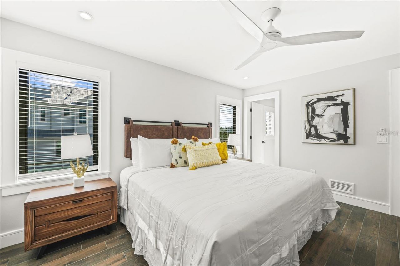 135 Grant Drive, Sarasota, FL 34236 Photo