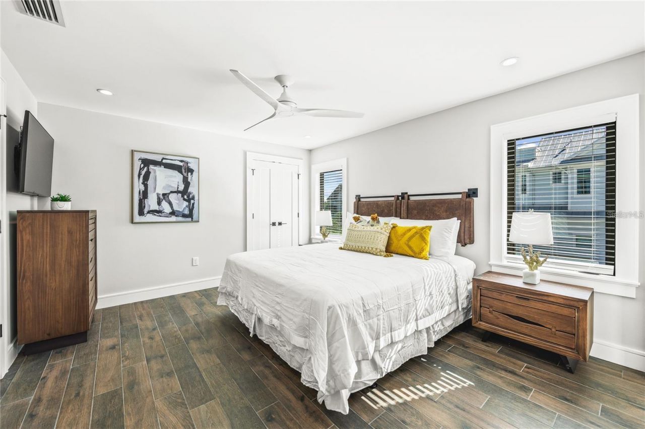 135 Grant Drive, Sarasota, FL 34236 Photo