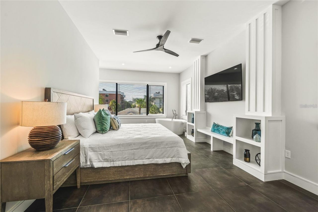 135 Grant Drive, Sarasota, FL 34236 Photo