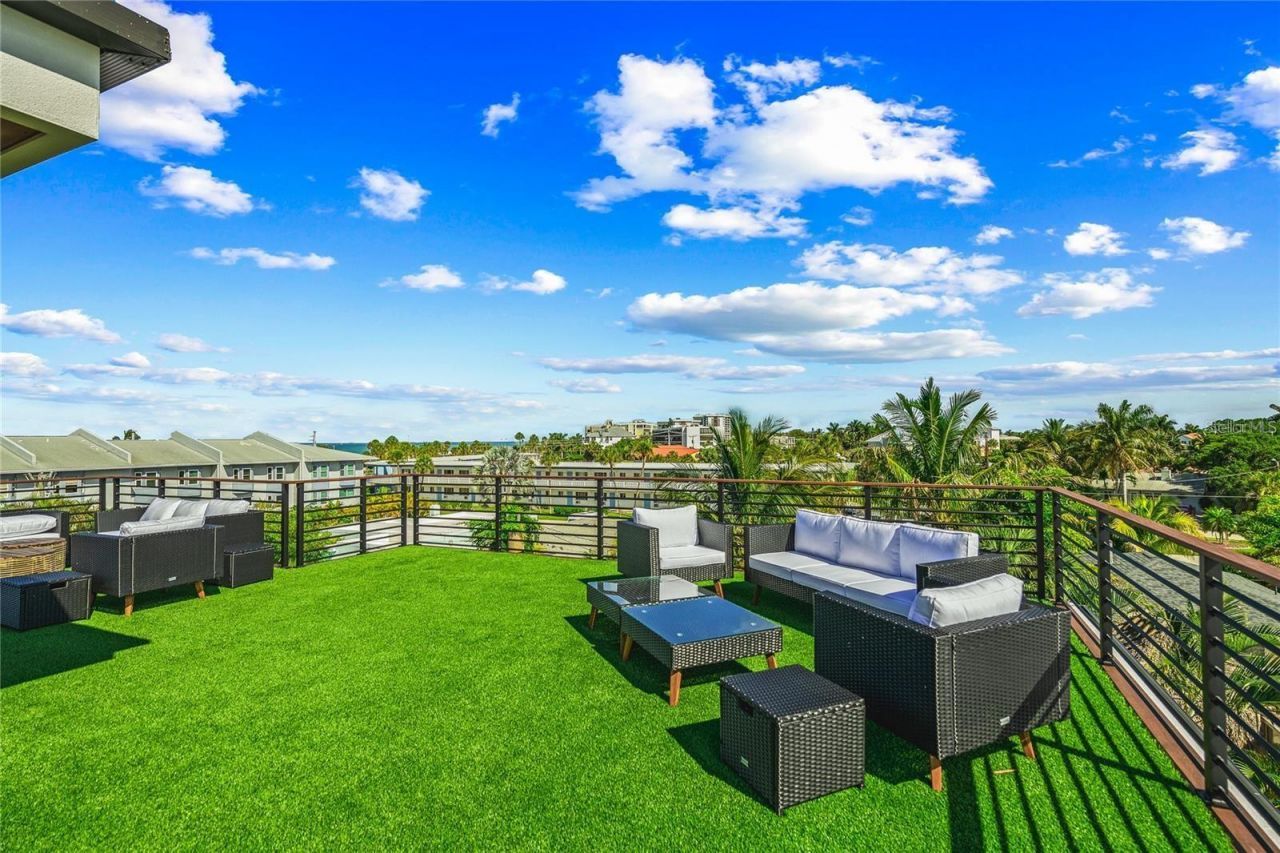 135 Grant Drive, Sarasota, FL 34236 Photo