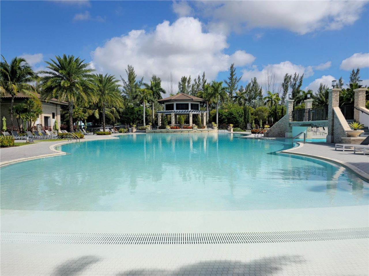 10075 NW 86th Ter, Doral, FL 33178 Photo