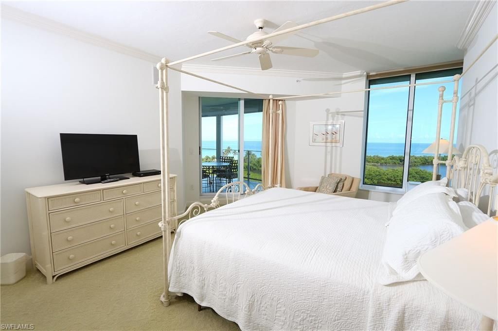 60 Seagate Dr, Unit 805, Naples, FL 34103 Photo