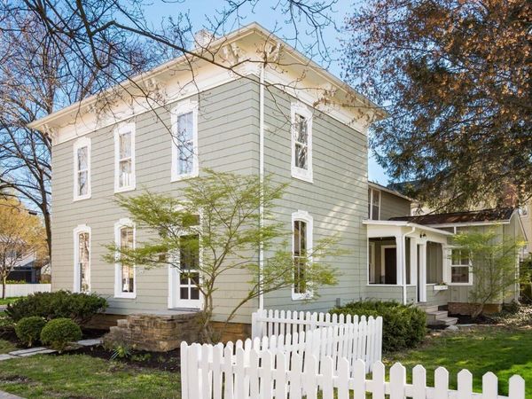 134 N Pearl Street, Granville, OH 43023