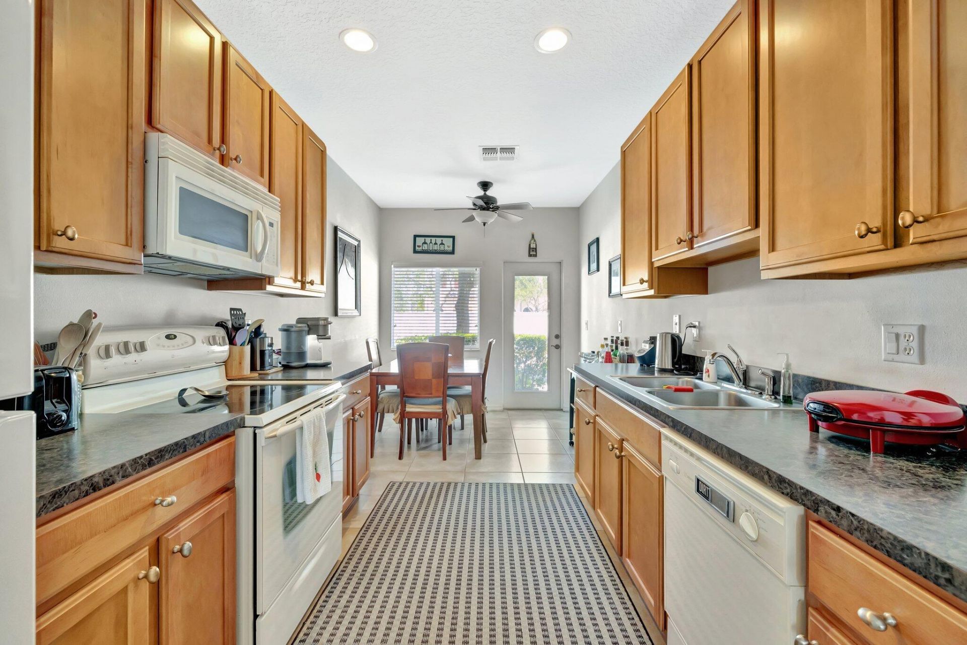 2061 SE Glen Ridge Drive, Port Saint Lucie, FL 34952 Photo