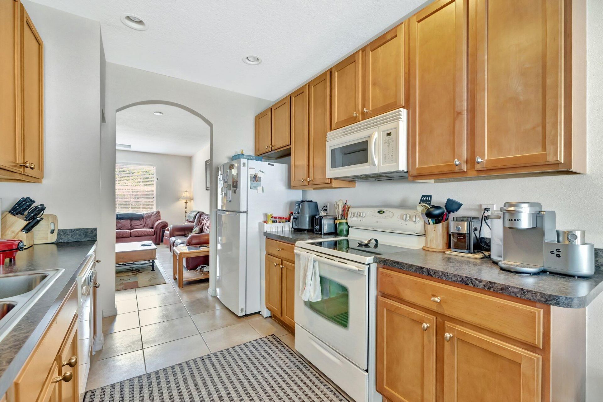 2061 SE Glen Ridge Drive, Port Saint Lucie, FL 34952 Photo