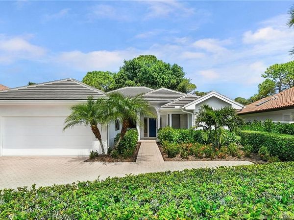 3390 SE Putnam Court, Stuart, FL 34997