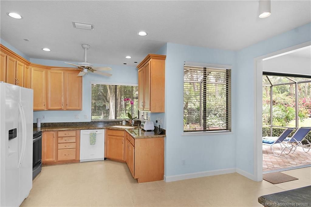 3390 SE Putnam Court, Stuart, FL 34997 Photo