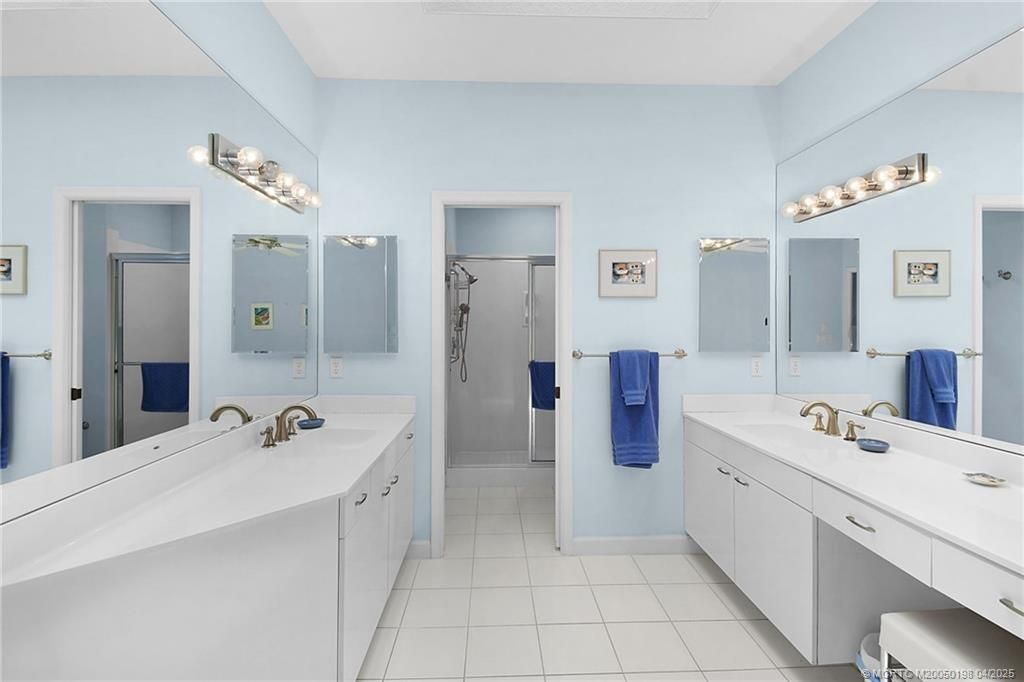 3390 SE Putnam Court, Stuart, FL 34997 Photo