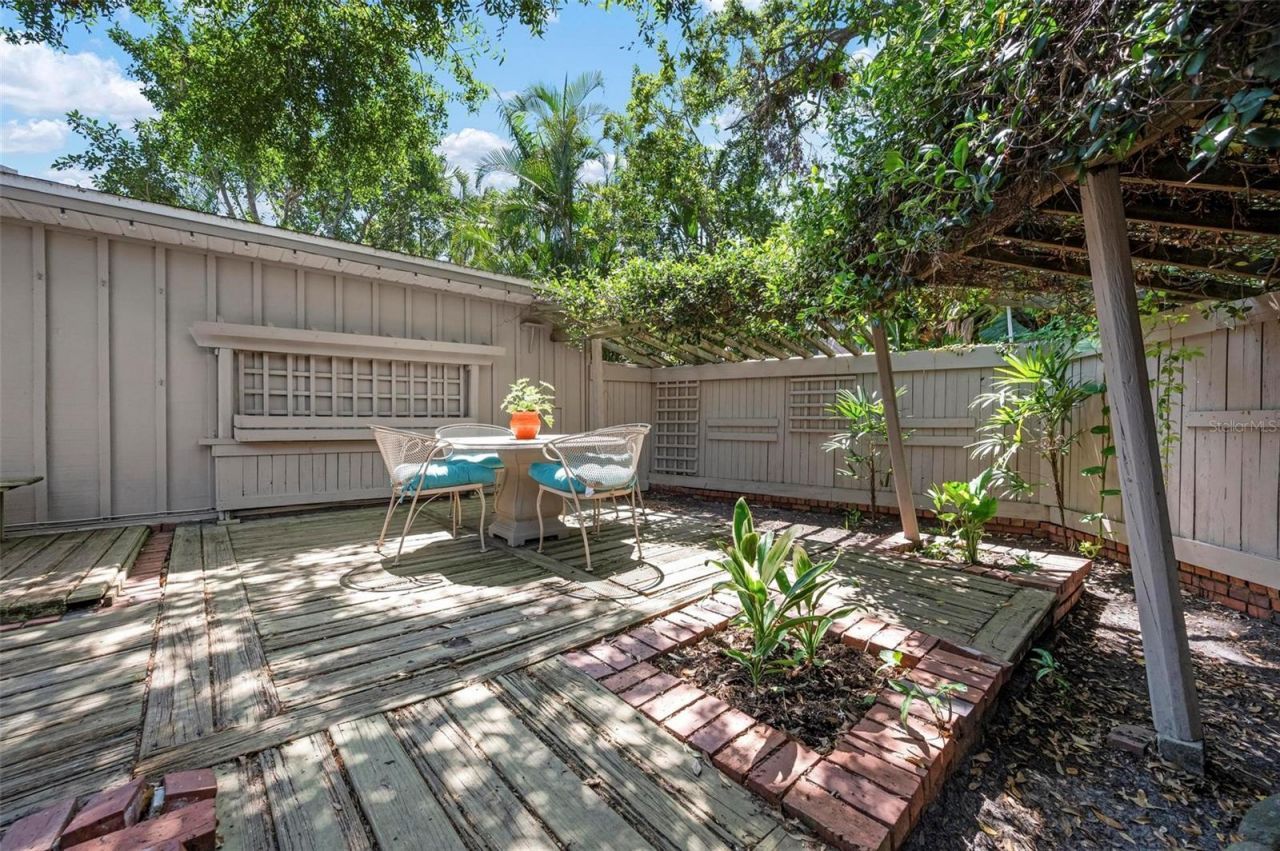 528 45th Street, Sarasota, FL 34234 Photo