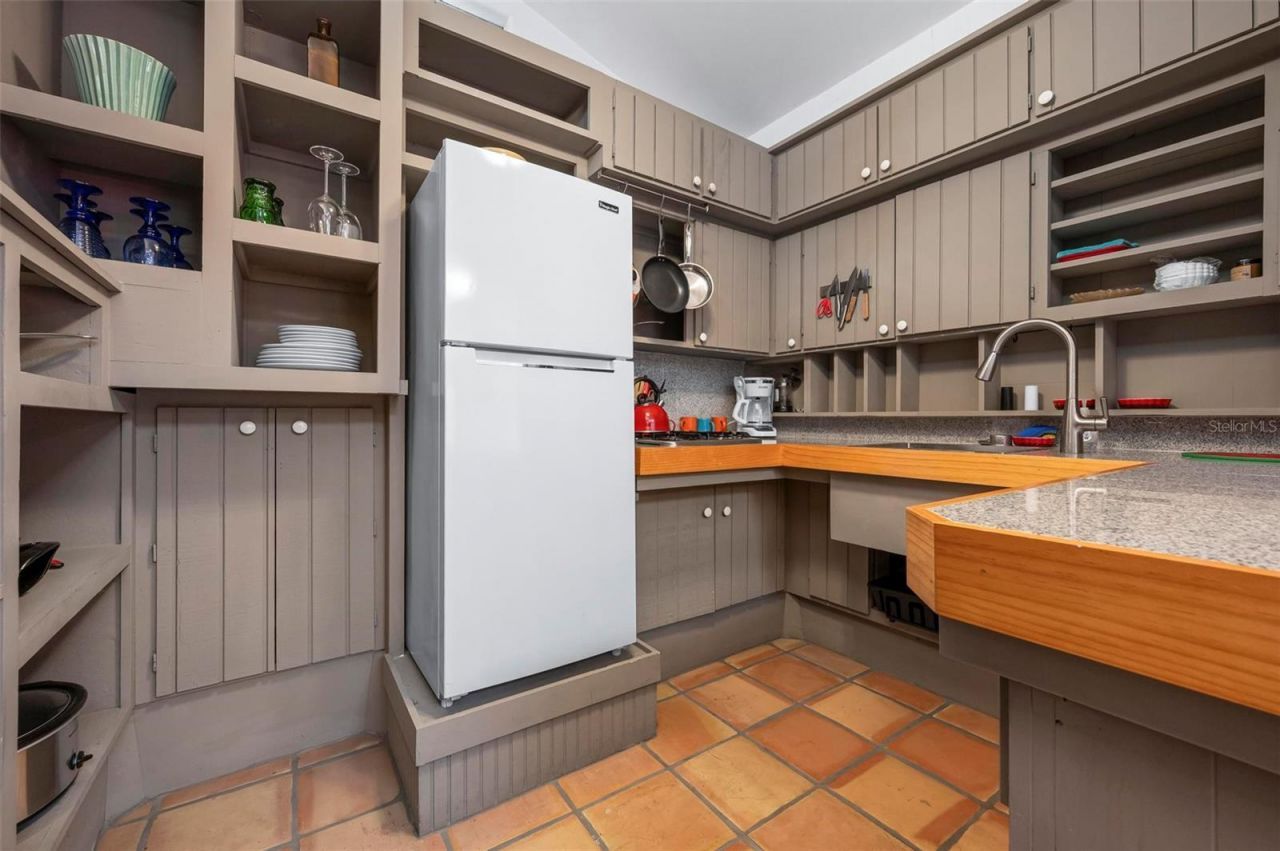 528 45th Street, Sarasota, FL 34234 Photo