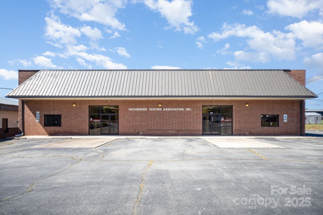 770-772 N Broad Street, Mooresville, NC 28115 Main Photo