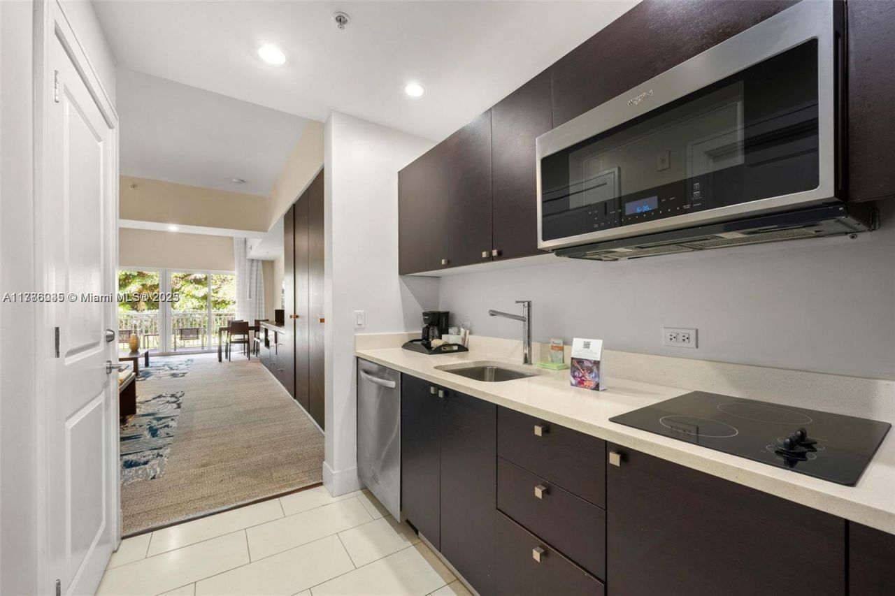 5300 NW 87th Ave, Unit 115, Doral, FL 33178 Photo