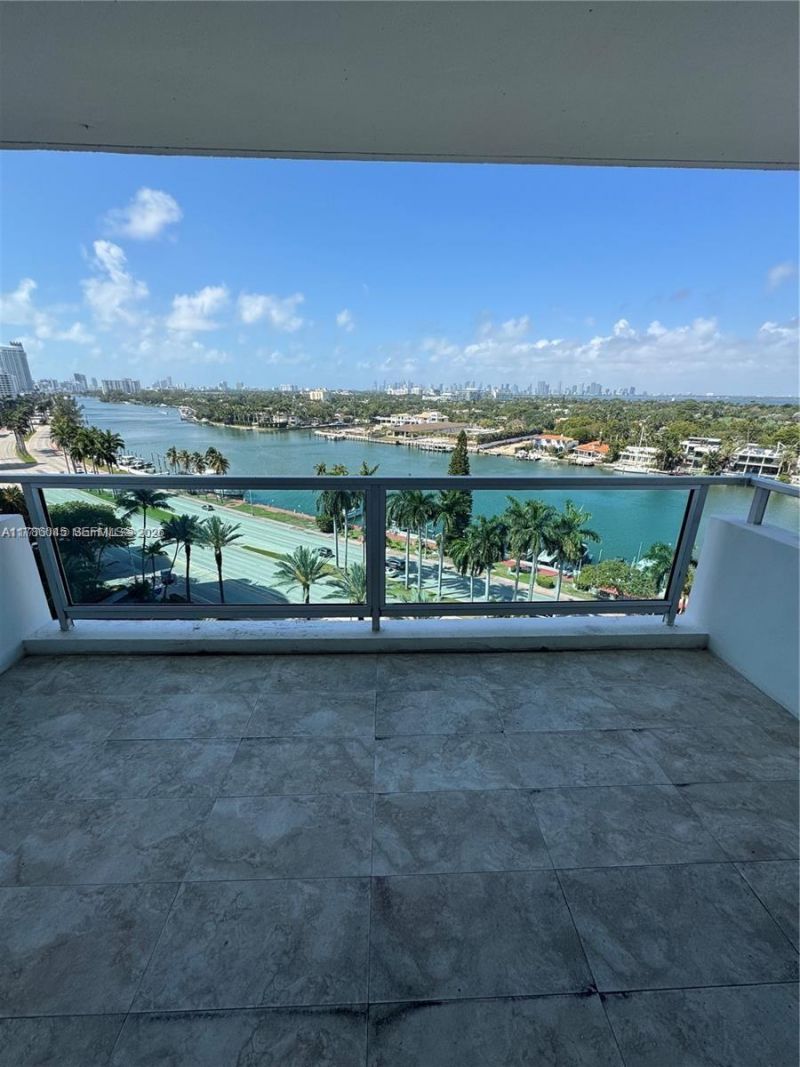 5161 Collins Ave, Unit 1206, Miami Beach, FL 33140 Photo