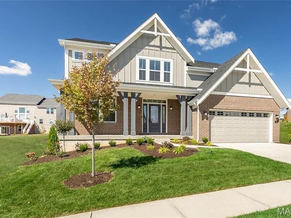 717 Southerland Drive, O'Fallon, MO 63368