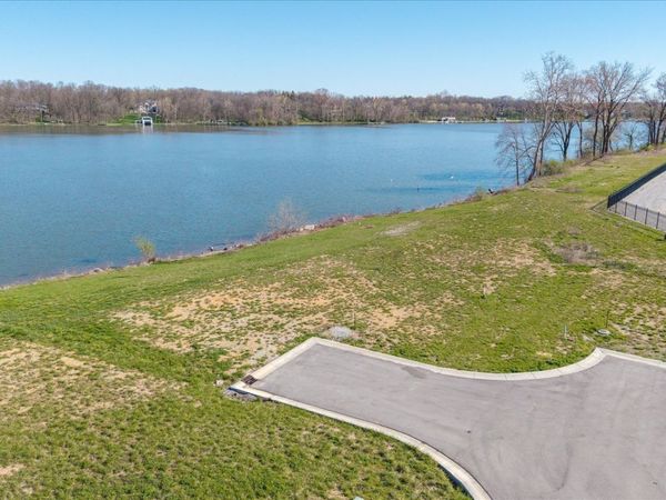 10746 Haven Cove Way, Fishers, IN 46055