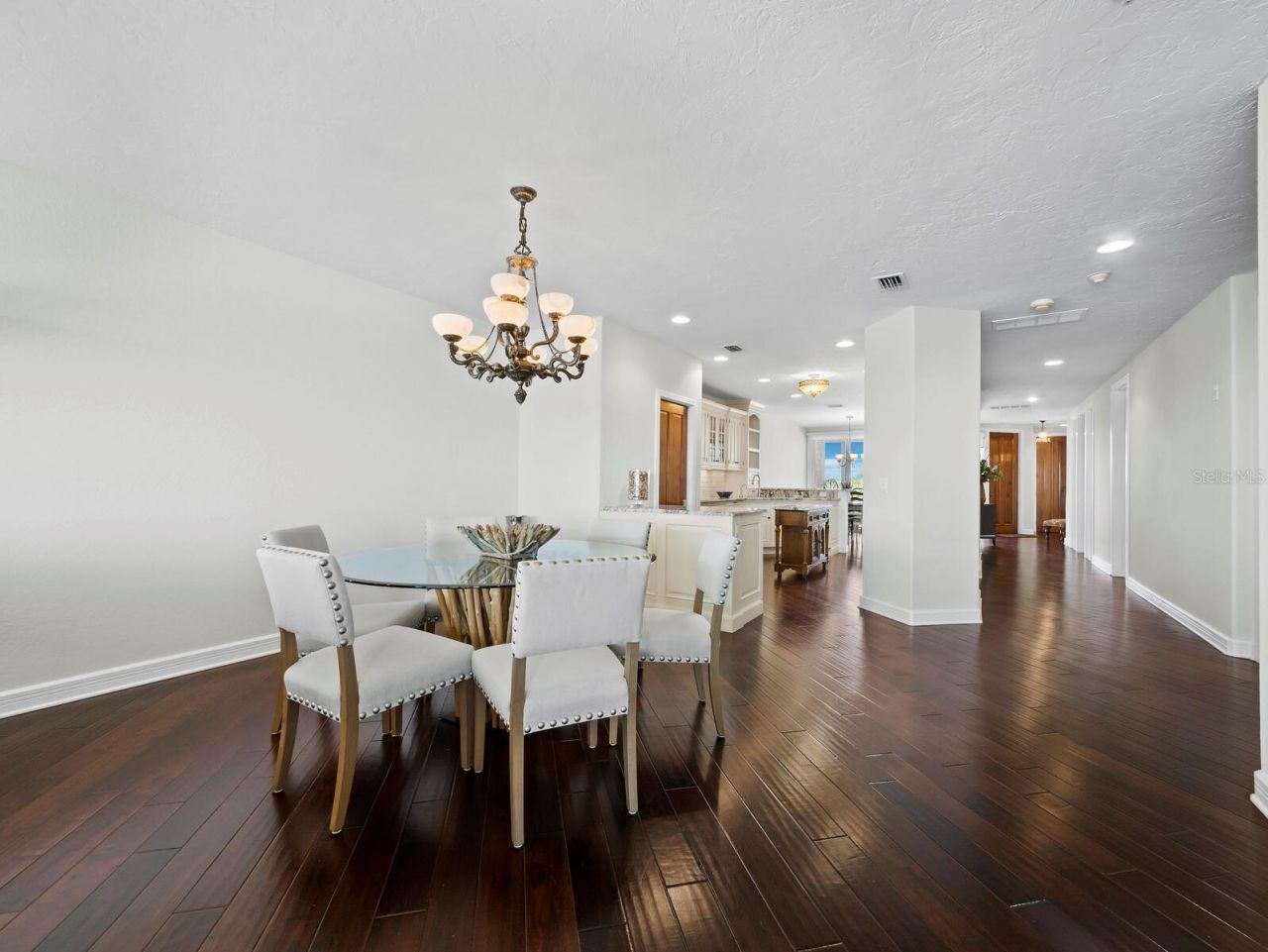 340 Gulf Of Mexico Drive, Unit 124, Longboat Key, FL 34228 Photo