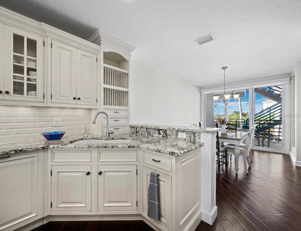 340 Gulf Of Mexico Drive, Unit 124, Longboat Key, FL 34228 Photo