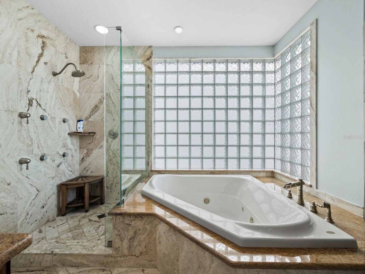 340 Gulf Of Mexico Drive, Unit 124, Longboat Key, FL 34228 Photo