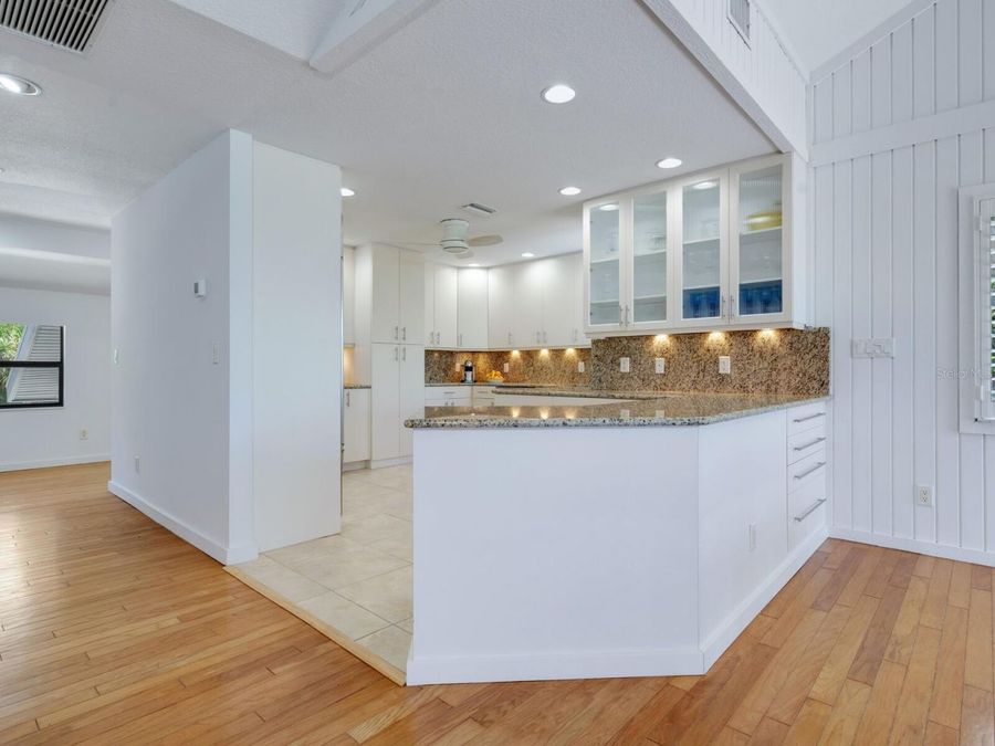 Property Image 85