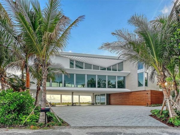 6603 GULFSIDE ROAD, LONGBOAT KEY, FL 34228