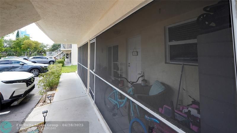 5377 SW 40th Avenue, Unit 105, Fort Lauderdale, FL 33314 Photo