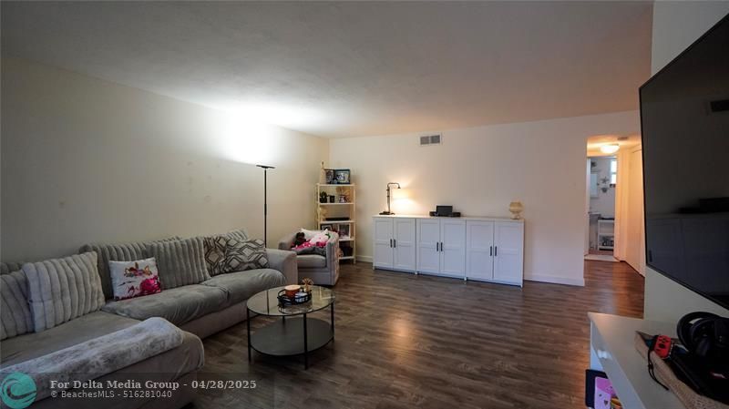 5377 SW 40th Avenue, Unit 105, Fort Lauderdale, FL 33314 Photo