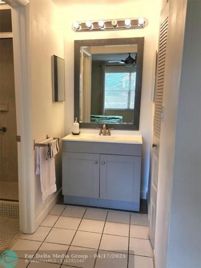 9521 Sunrise Lakes Boulevard, Unit 103, Sunrise, FL 33322 Photo